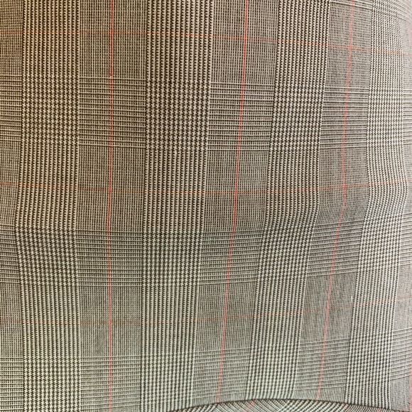 Beautiful BEADED Bebe Skirt - Picture 7 of 11